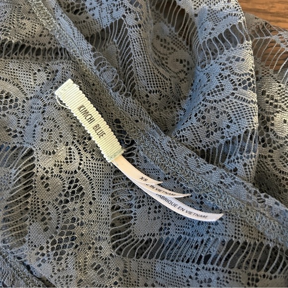 UO kimchi blue lace  top XS - Picture 5 of 9